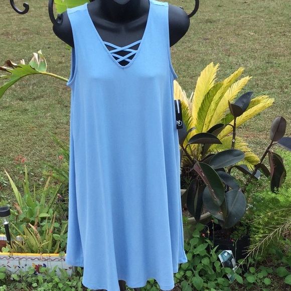 New Directions Dresses & Skirts - 🦋NWT Baby Blue Sz Sm Beautiful Dress 🦋